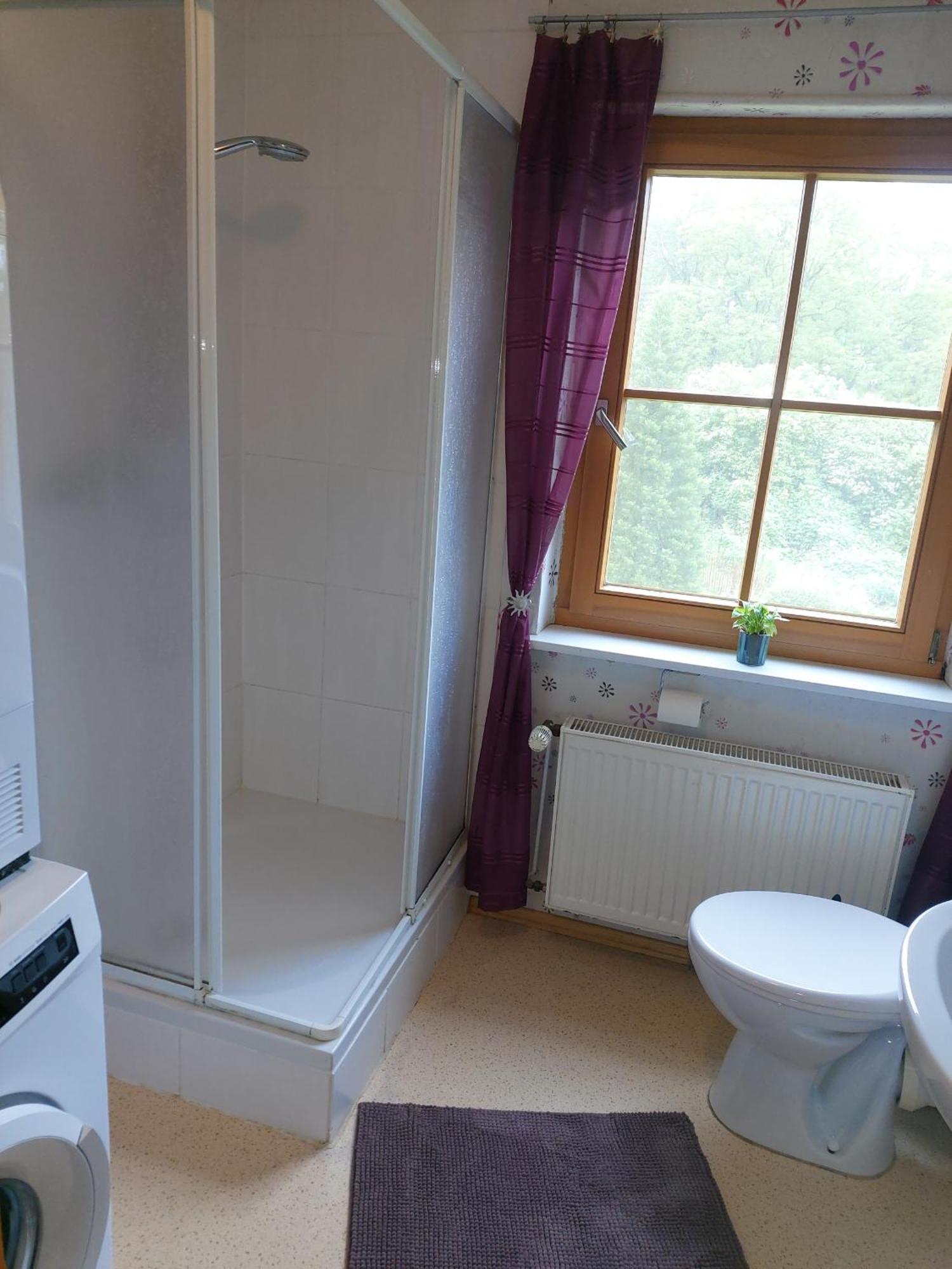 Kemenate Zimmer Gechaichnishof 7Born Maring-Noviand Exterior foto